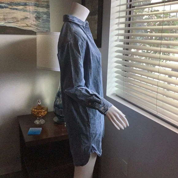 Universal Thread Acid Wash Denim Shirt Dress - Picture 5 of 6